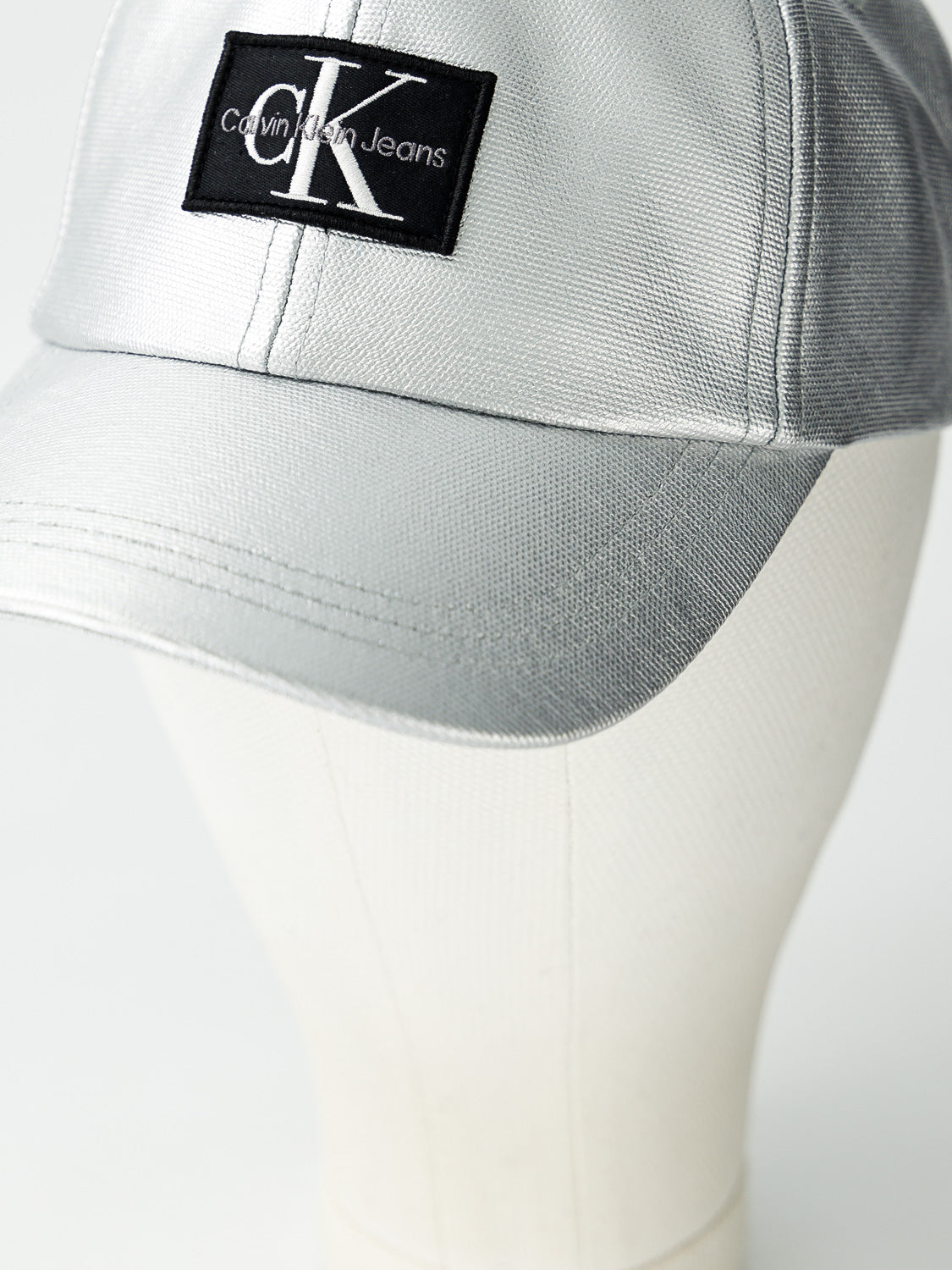 Calvin Klein Kids Cap Silver in Silver 6900080812-5.jpg | NICKIS.com