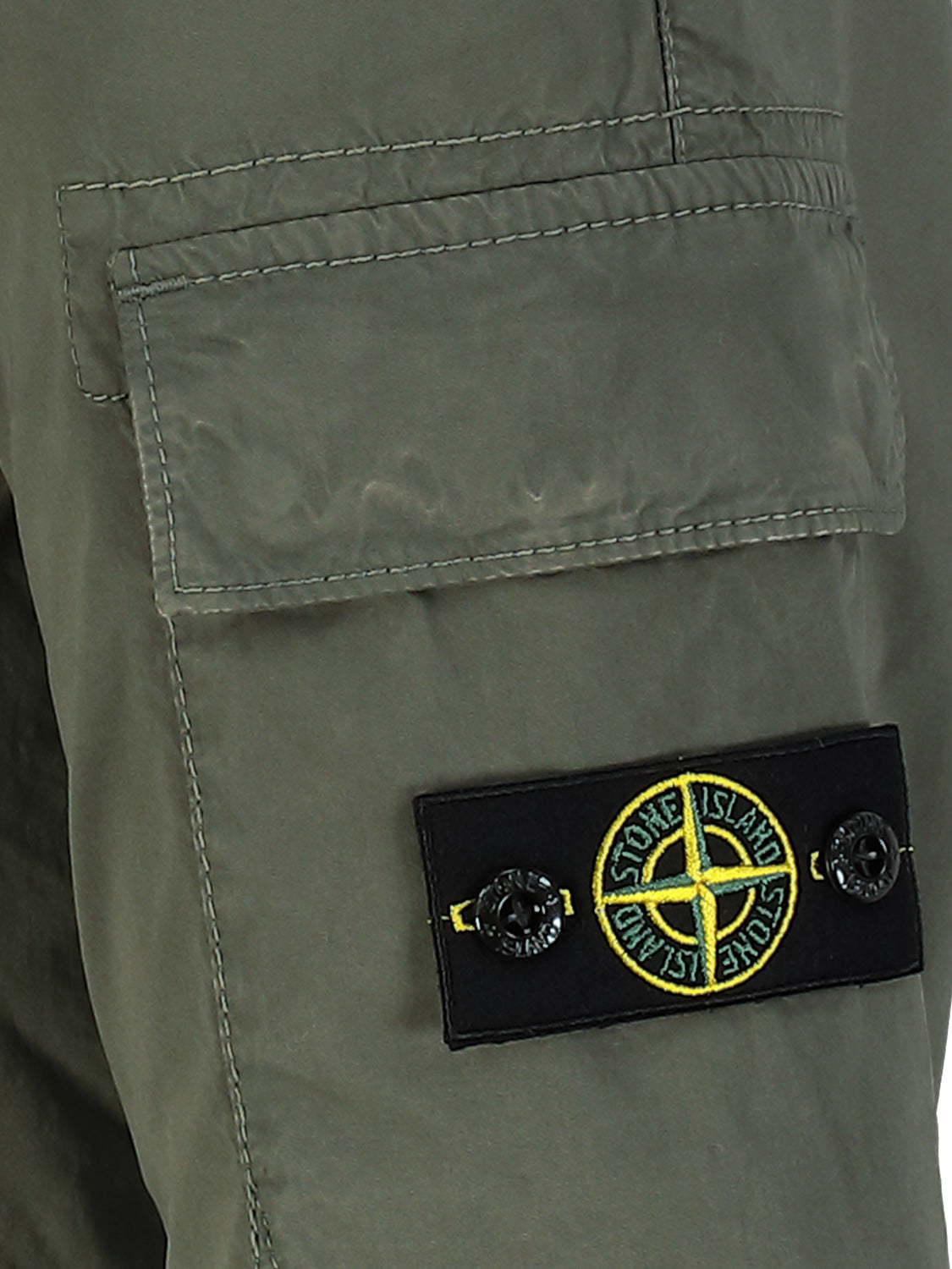 STONE ISLAND JUNIOR Kids Shorts Olive Green in Olive Green 6902919322-6.jpg | NICKIS.com