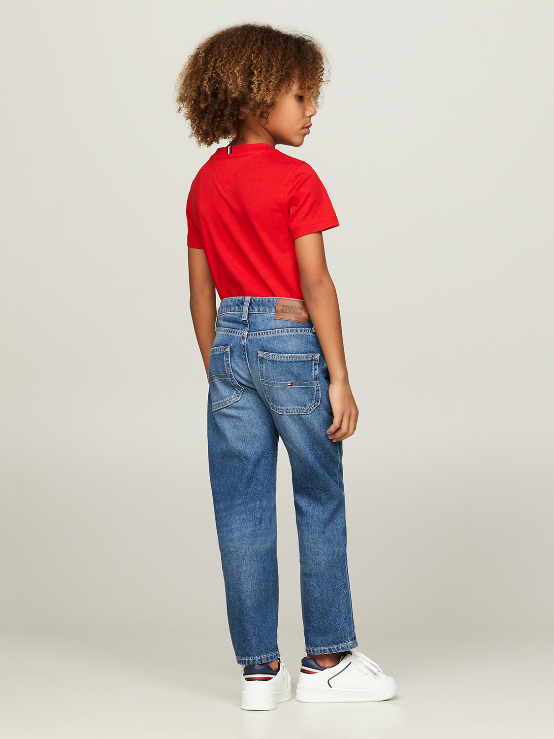 Tommy Hilfiger Kids jeans Skater Authentic Mid Blue in Blue 6905637106-3.jpg | NICKIS.com