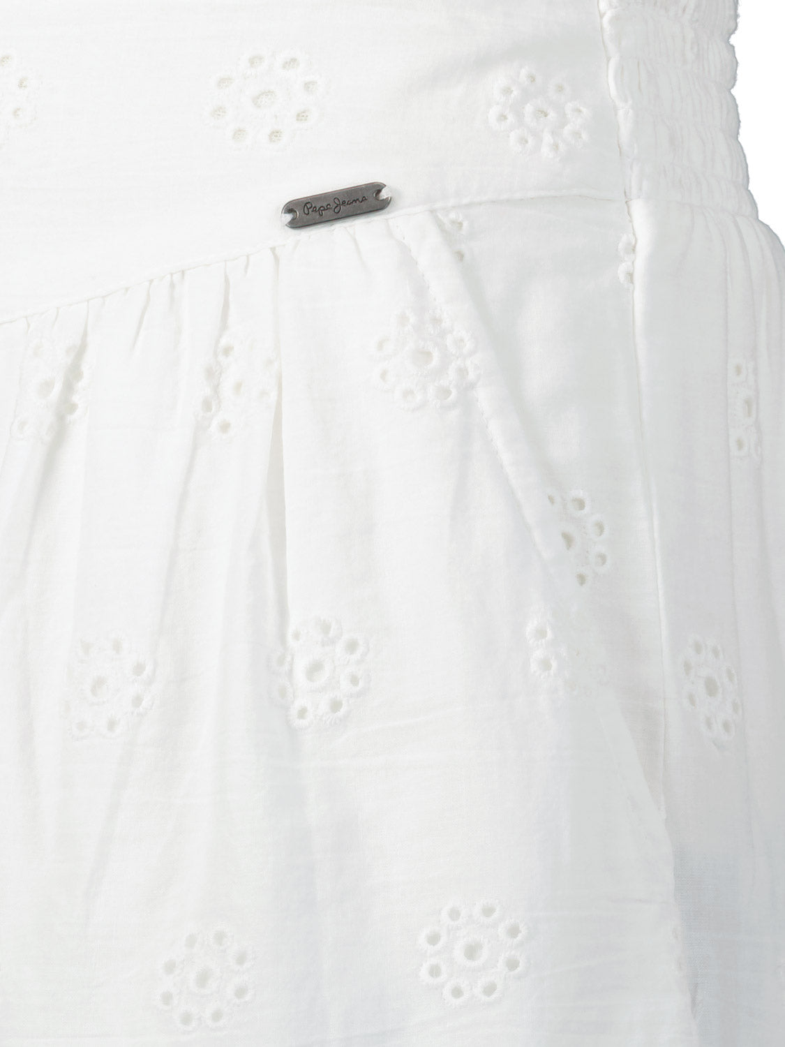 Pepe Jeans Kids Shorts White in White 6906735848-6.jpg | NICKIS.com