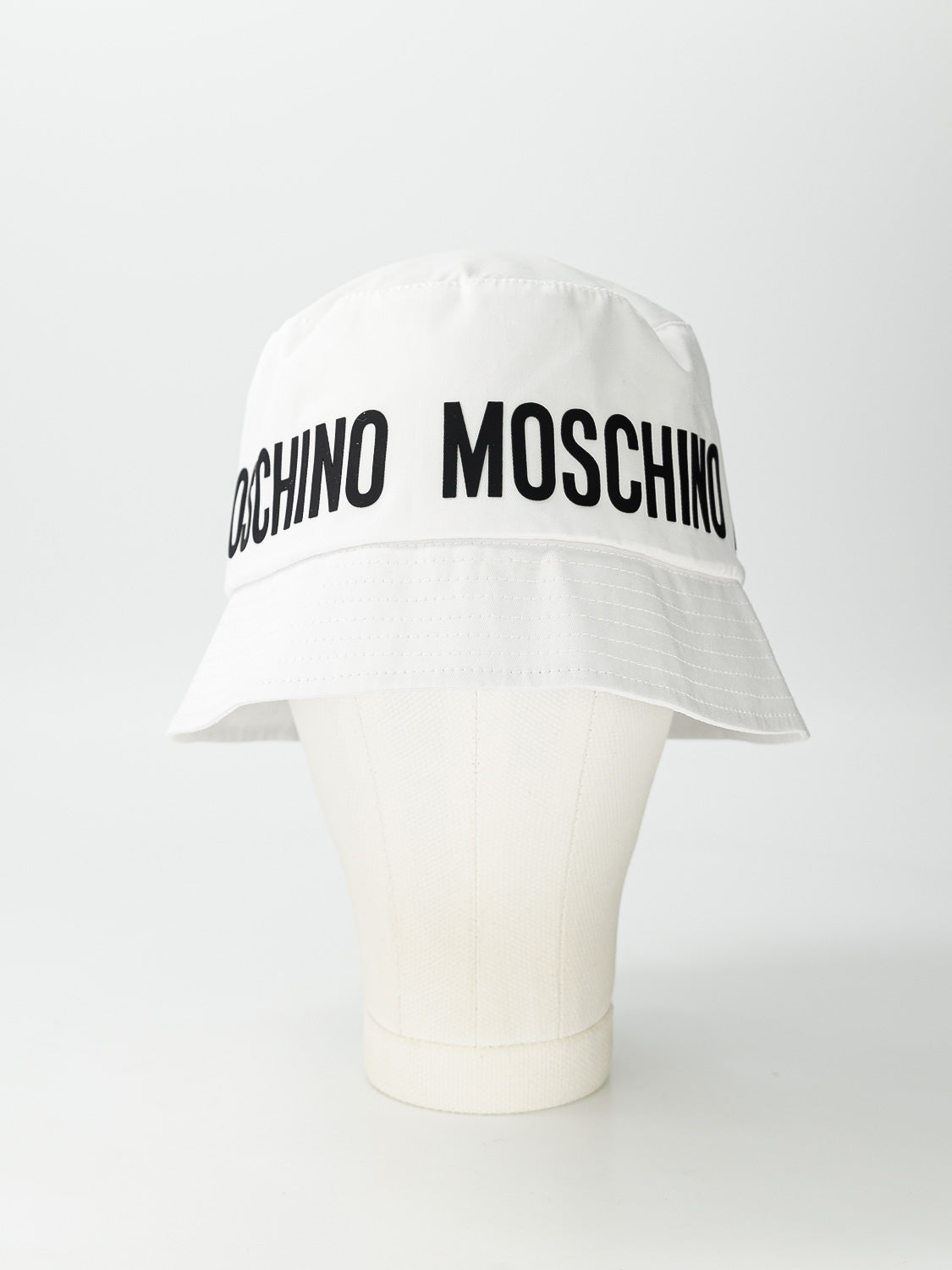 Moschino Kids hat White in White 6907984418-2.jpg | NICKIS.com