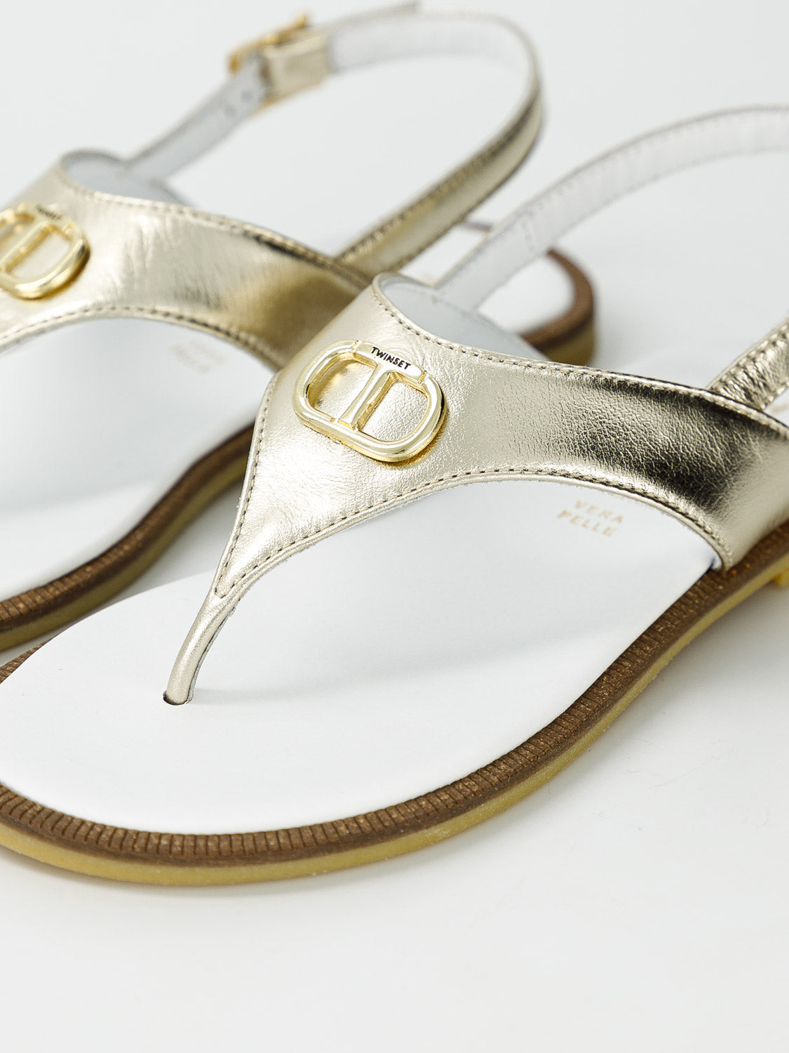 TWINSET Kids sandals Gold in Gold 6908656074-7.jpg | NICKIS.com