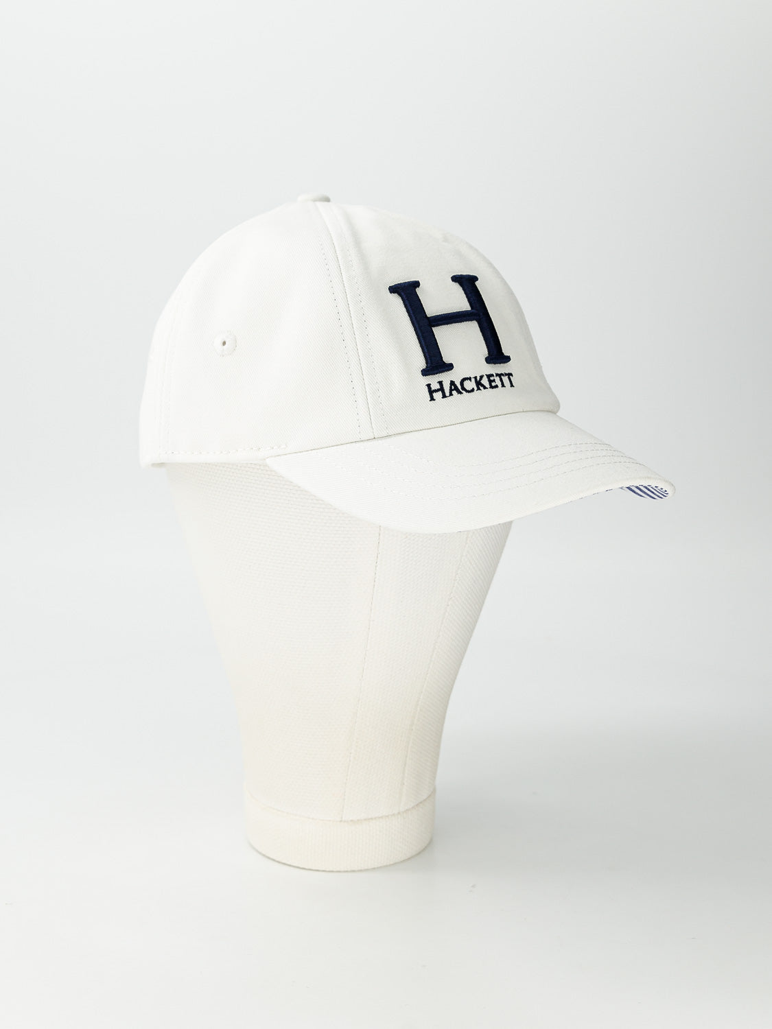 Hackett London Kids Cap White in White 6908843450-3.jpg | NICKIS.com