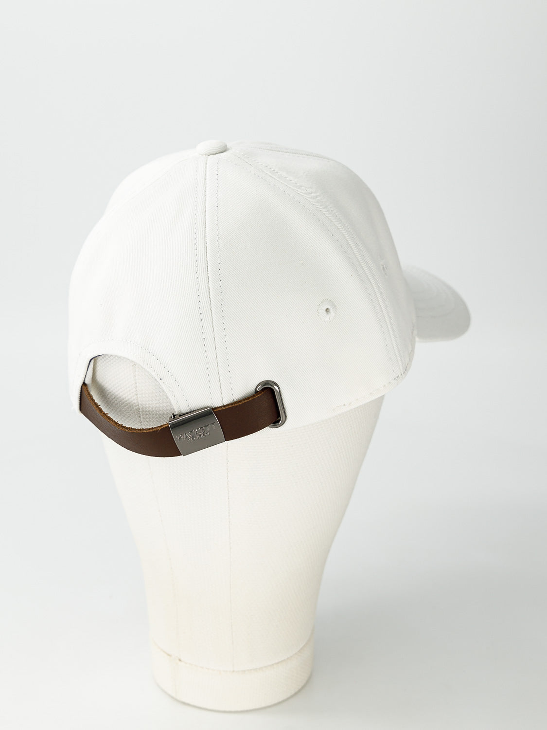 Hackett London Kids Cap White in White 6908843450-4.jpg | NICKIS.com