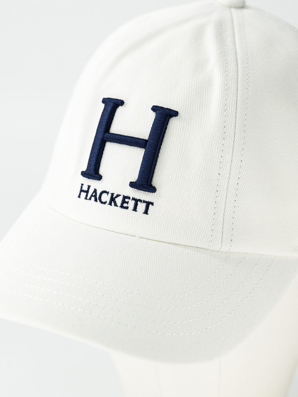 Hackett London Kids Cap White in White 6908843450-5.jpg | NICKIS.com