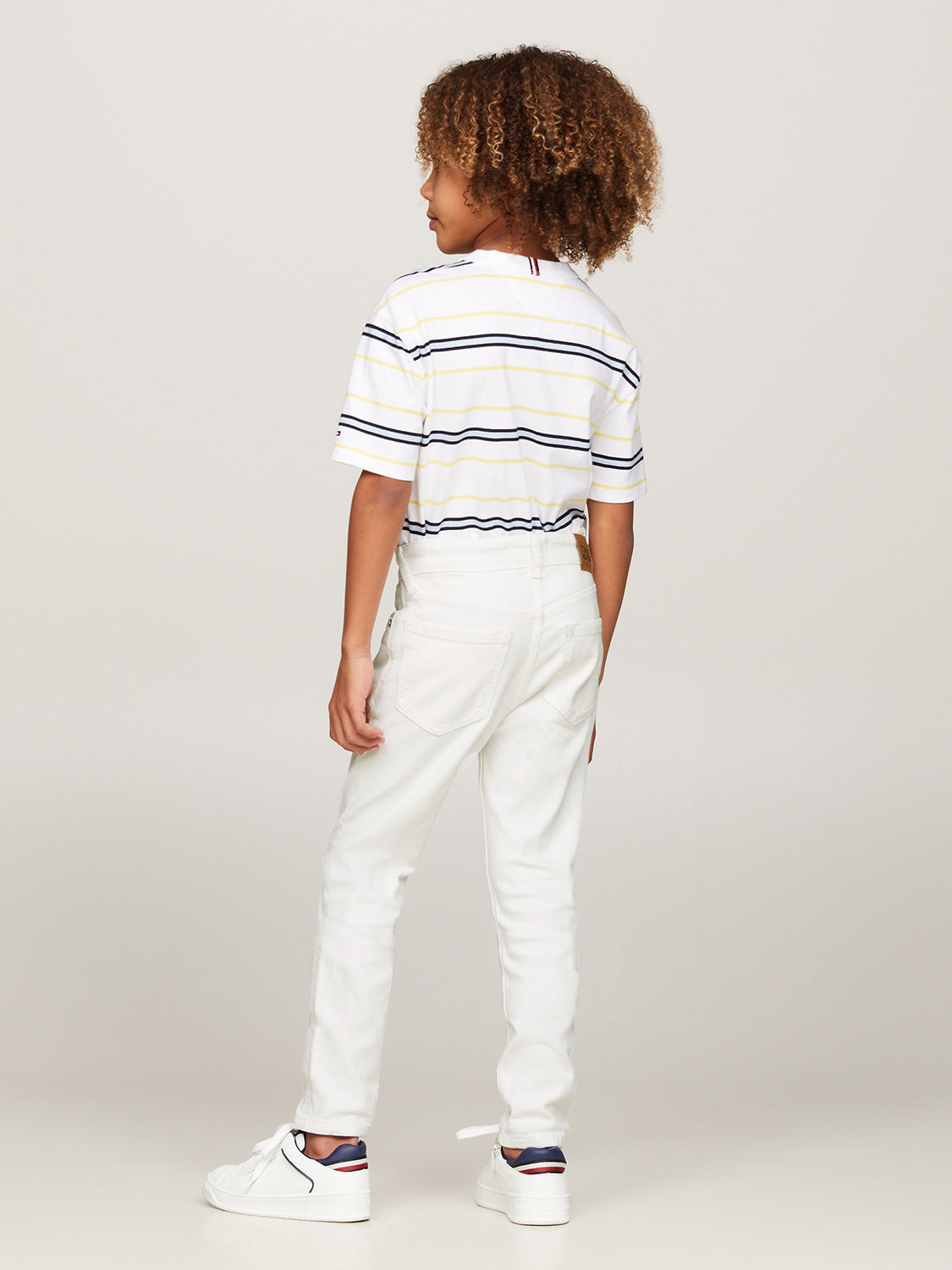 Tommy Hilfiger Kids jeans Scanton Y White White in White 6909390579-3.jpg | NICKIS.com