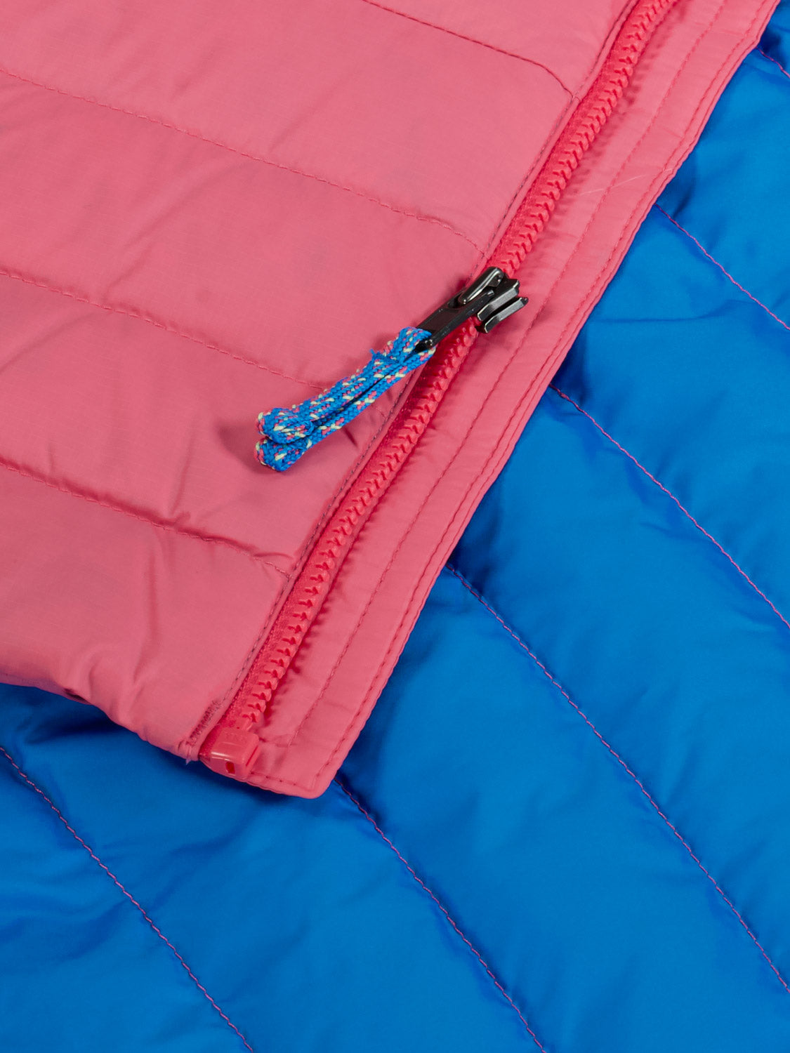 Patagonia Kids Down Jacket Fuchsia in Fuchsia 6909959990-6.jpg | NICKIS.com