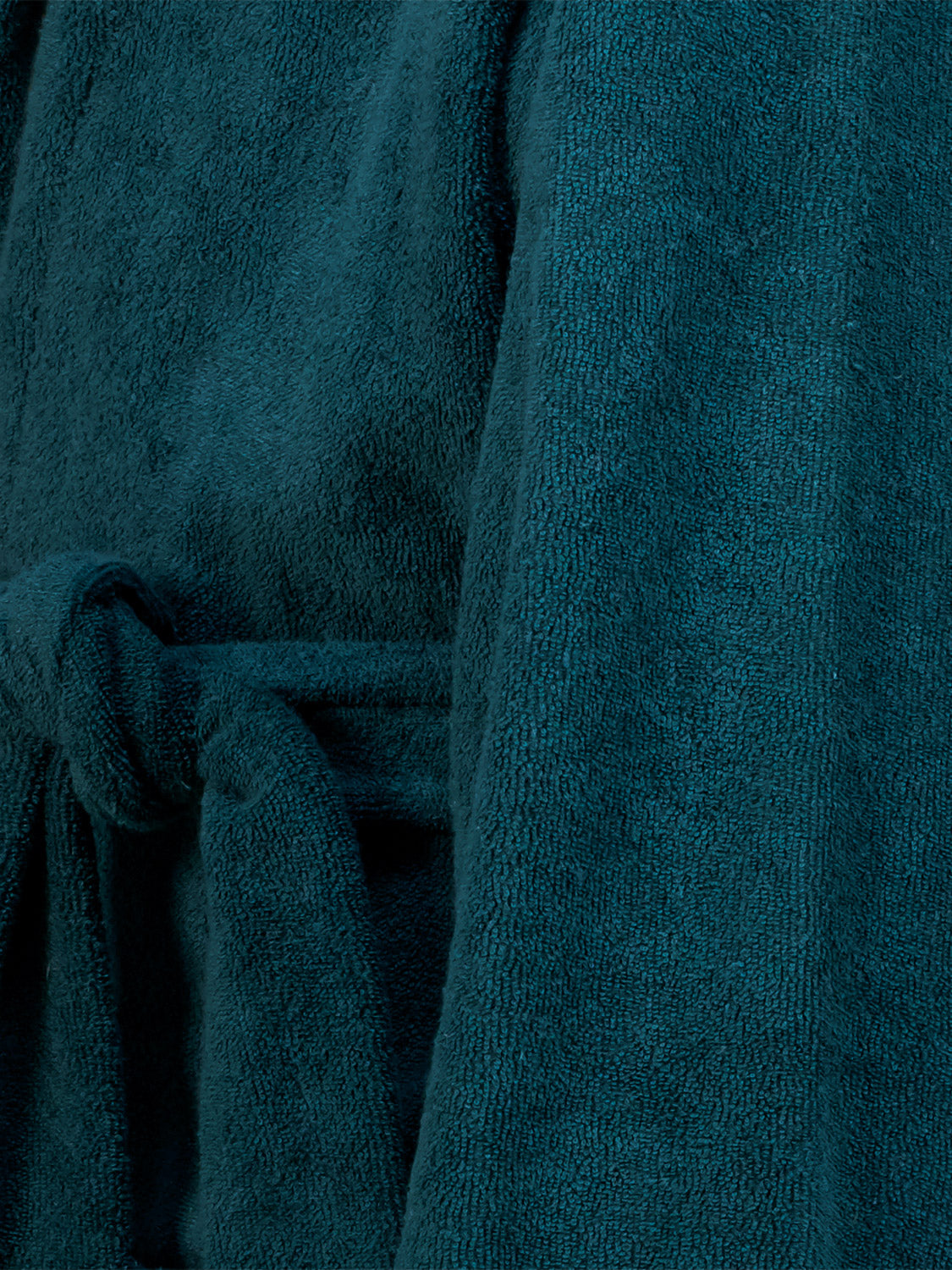 Molo Kids bathrobe Wyn Green in Green 7003596917-7.jpg | NICKIS.com