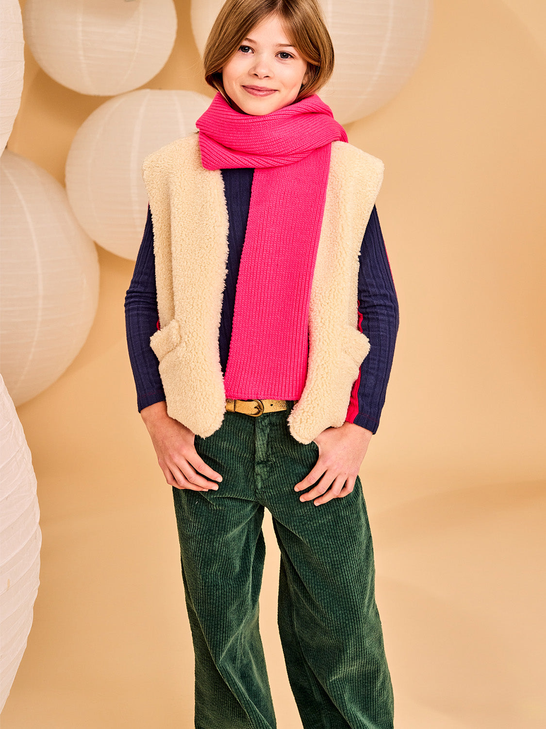 7204201972-2.jpg