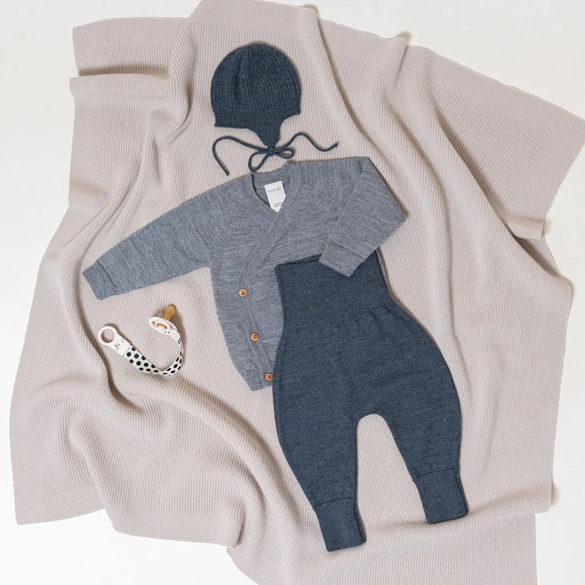 THE WOOLLY BABY JACKET - cloud grey