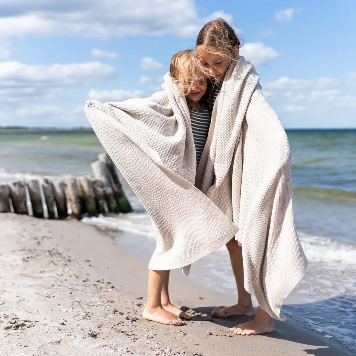 THE WOOLLY FAMILY BLANKET - cappuccino