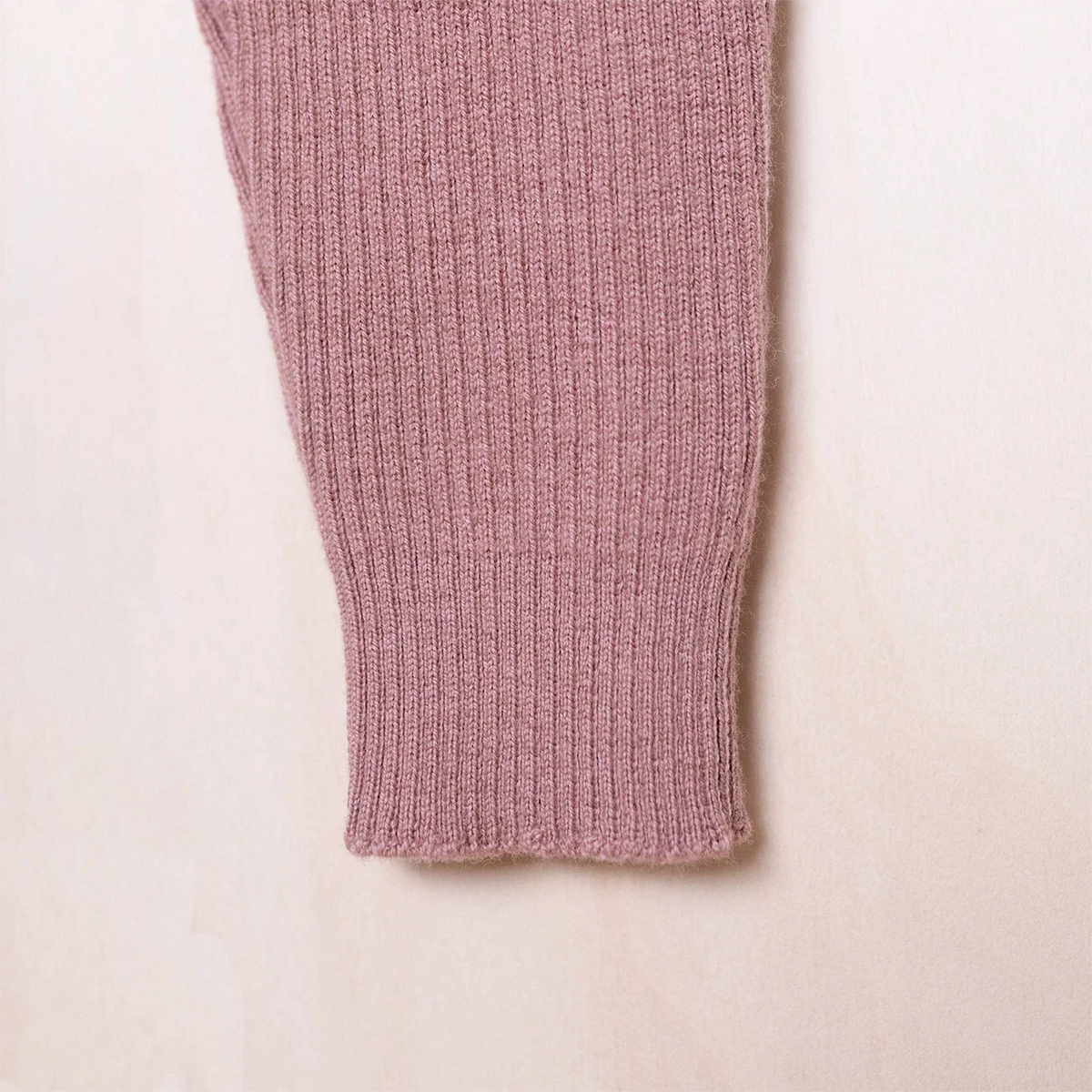 THE WOOLLY BABY JUMPSUIT - rose