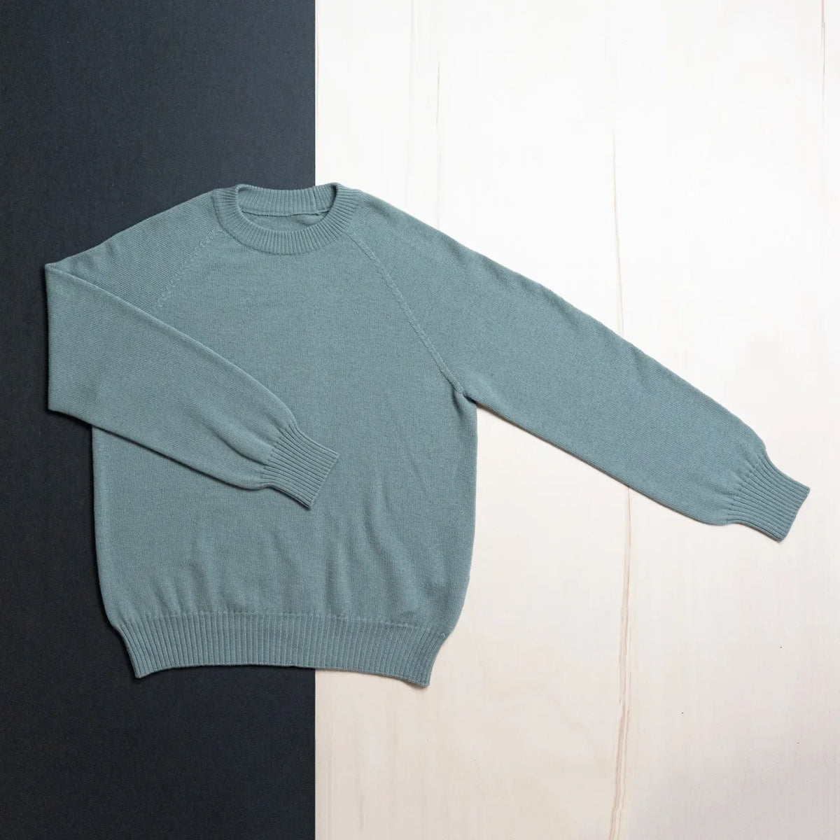 THE WOOLLY WO/MAN SWEATER - sage