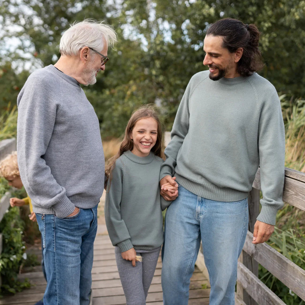 THE WOOLLY WO/MAN SWEATER - sage