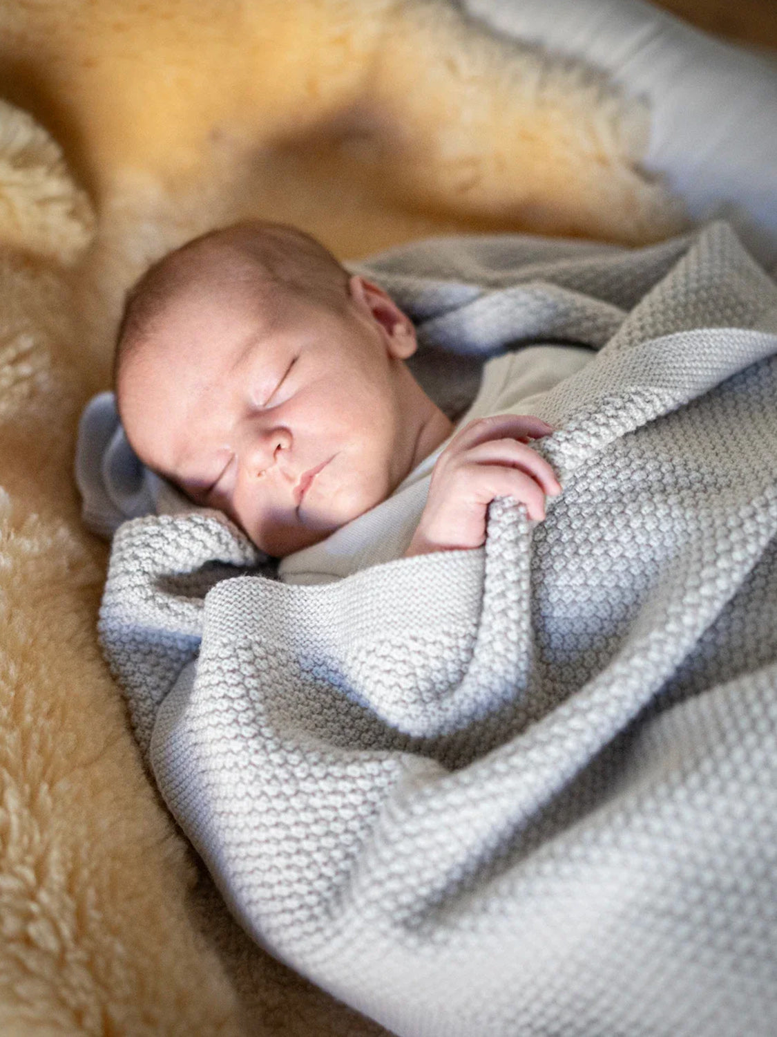 THE WOOLLY BLANKET - sand