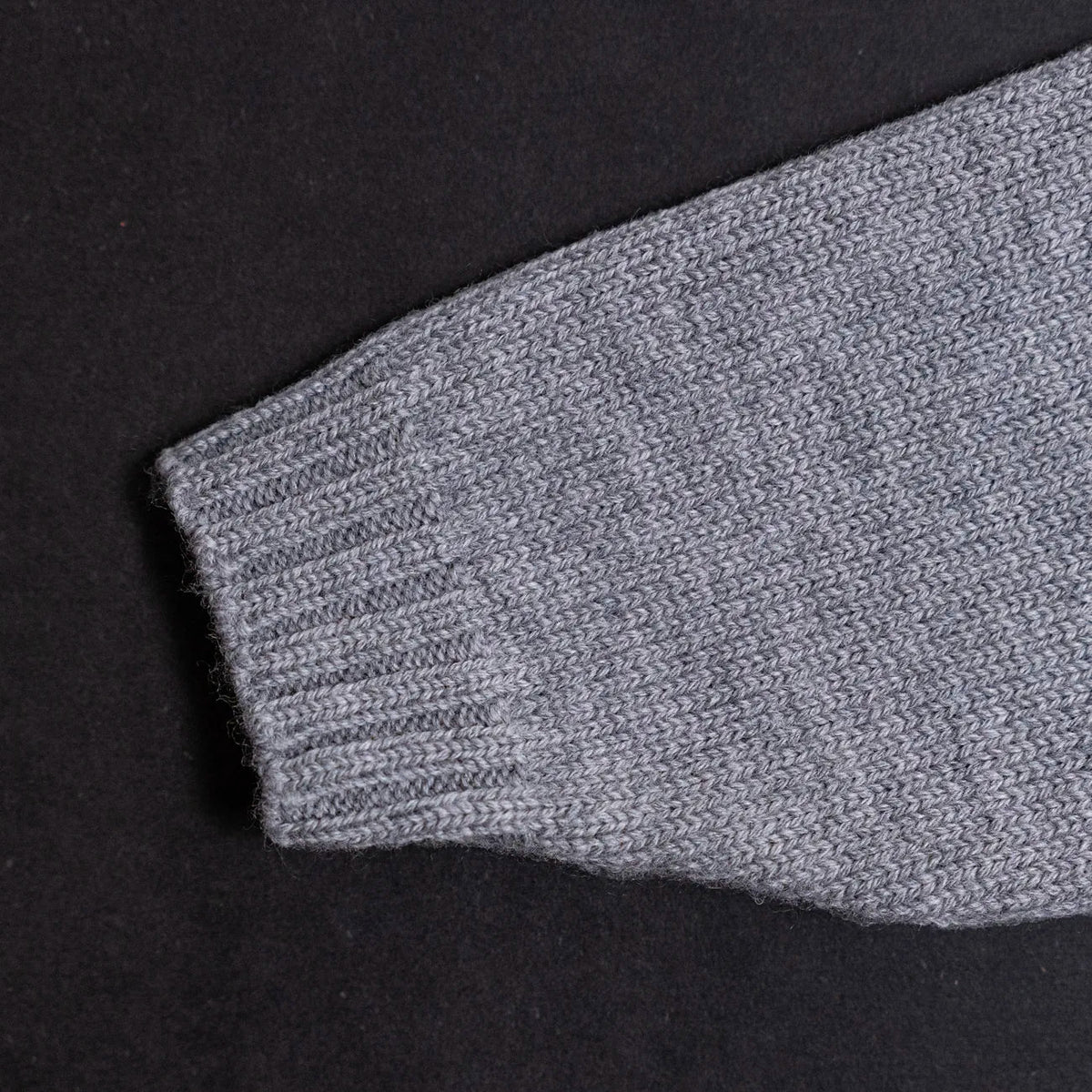 THE WOOLLY CARDIGAN - cloud grey
